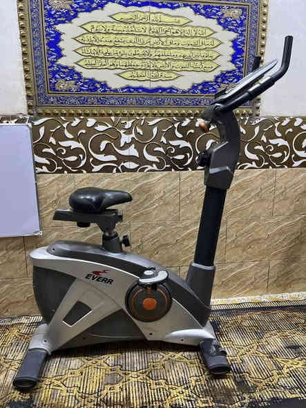 جهاز جري جبلي دبل ماطور يحمل 140K مع رجاج تكسير شحوم وشاشه كامل مواصفات ب250 الف +بايسكل رياضي شاشه وسرع فرنسي ب150 الف+اوبتكال رياضي فرنسي شاشه وسرع وزن مفتوح ب200 الف+قرص لف جذع وخصر امريكي ب100 الف يوجد توصيل بغداد فقط ***********
