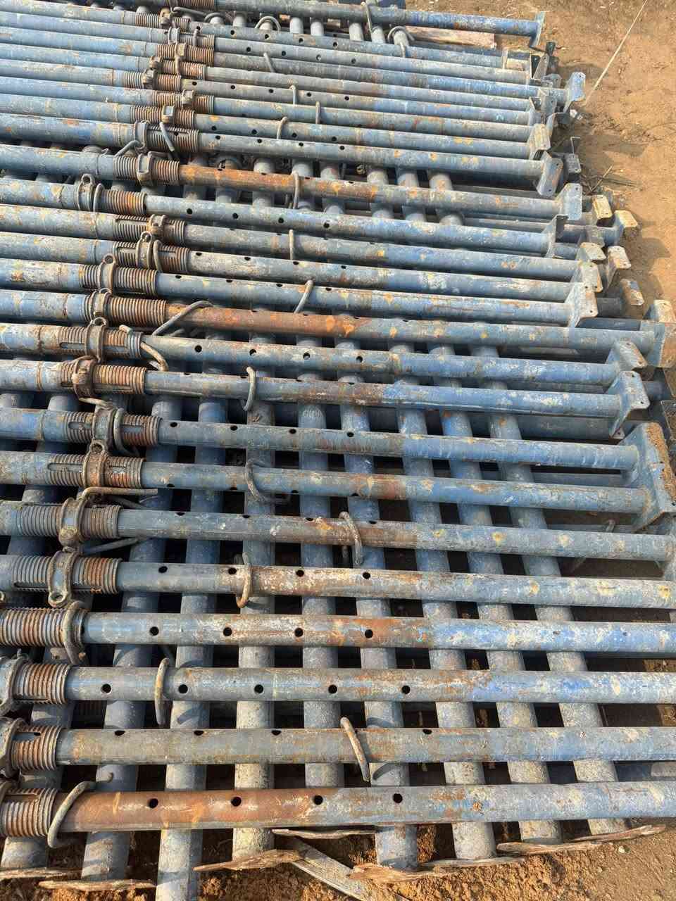 جكات لعداد 2000 شغله وحده للبيع للستفسار ***********
