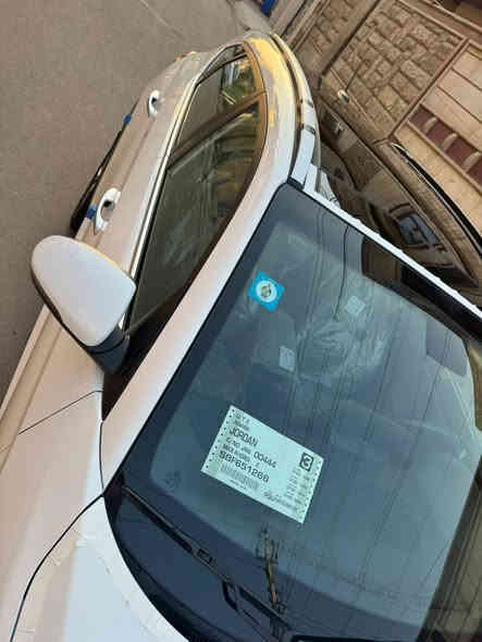 توسان للبيع موديل ٢٠١٩ خليجي الكاصد فول مواصفات محرك الفين دوش سيارة مكفوله كفاله عامه جديده وجاهزه على وضع الشركة بعدهي ماشيه ٤٨ الف سيارة فول بلي رامه بصمة ابواب بصمة تشغيل كشنات جلد وكهرباء شاشة كاميرا حساسات بلوتوث مري شفط رقم بغداد بسمنه سعرها ٢٠٨ ورقه ومكان السيارة بغداد البلديات ***********
