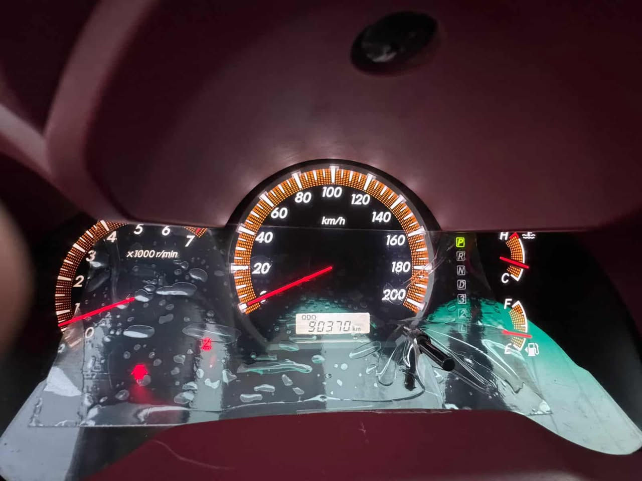 السلام عليكم بيكم هايلوكس موديل 2014 مكفوله من الضربه و التبديل و الصبغ و البارد السياره على وضع الشركه كله بلاد السياره كويتي شاصي 19 كير اوتماتيك السياره جاهزه و جديده كير مكينه صدر امامي خلفي تخم تاير جديد رقم الدولي سنويه جديده مكان السياره بغداد رقم الهاتف ***********
