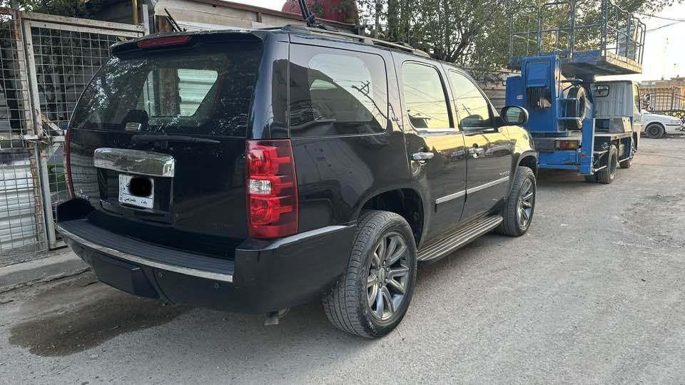 شوفرليت تاهو للبيع 

الفئة: LTZ

الموديل : 2009 

اللون : اسود

اللوحة : بغداد

السعر : 225

___________

المواصفات

{1} محرك 8 سلندر 5300

{2} كشنات جلد كهرباء

{3}  كامرة خلفية

{4} شاشه اماميه 

{5} تبريد 3 قطع

{6} نضام ABS مانع انزلاق

{7} حساسات خلفية 

{8} جنطة كهرباء

{9} مثبت سرعة 

{1}  كشنات تدفئة تبريد

{11} فتحة سقف

{12} شاشه عرض بالسقف

{13} تشغيل عن بعد 

———————————

الرقم : ***********

السعر. 225
