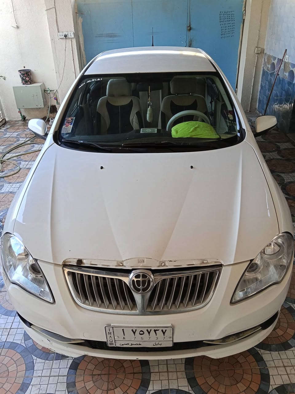 سلام عليكم
برلنس 2014 كير محرك بحاله ممتازه مكفوله من الصبغ وبيهه بس بارد باب ال سايق نضيفه وكاعده ماشيه190 دوشمه ارضيه جلد داخل لونين سستم سماعات النترا 

السعر 59 وبيهه مجال بسيط ***********
