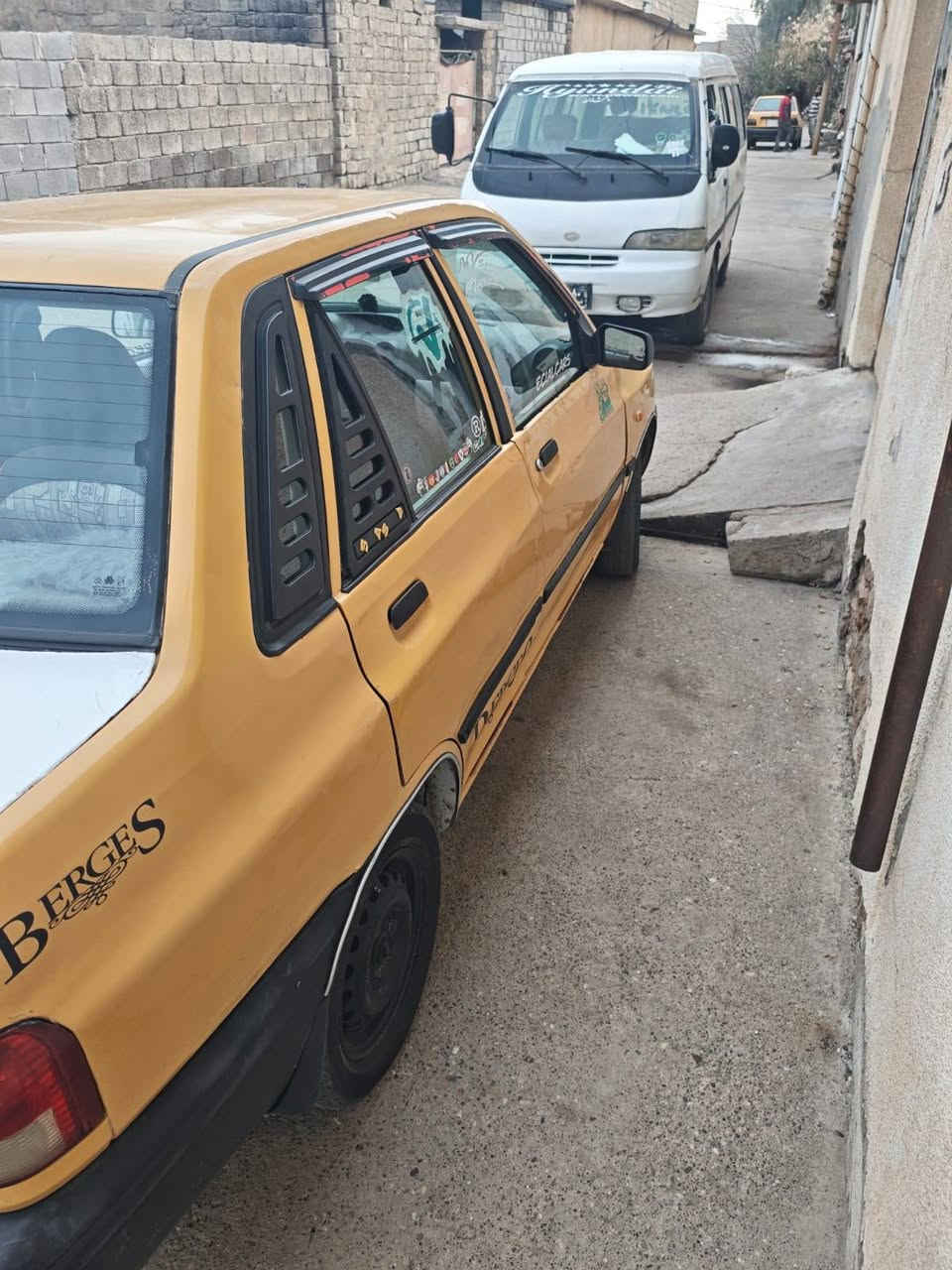 سايبا للبيع مودبل 2012 كير شرط مكينة اثر نفخ كاربون موجود وكاله تحويل شرط رقم نينوى سنوية لي 2030
بدون صبغ بدون ضرر شرط شواصي جدد طك سياره ابلادية تبريد بس غاز نقص  تدفئة ويرمنية كلهة شغال سياره جديده بمعنى الكلمة كلهة شرط السعر 29 وبيها مجال للشراي  تفاصيل بعد خاص


**إذا كنت صاحب هذا الإعلان وتريد حذفه لأي سبب، رجاءا أرسل رسالة إلى الدعم الفني**