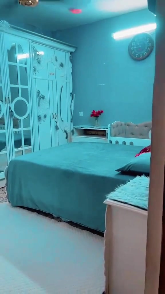 غرفه للبيع نضيفه وتخبل سعرها مليون وو 300وبيها مجال  سبب لبيع اريد اشيل امانت الله تخبل


**إذا كنت صاحب هذا الإعلان وتريد حذفه لأي سبب، رجاءا أرسل رسالة إلى الدعم الفني**