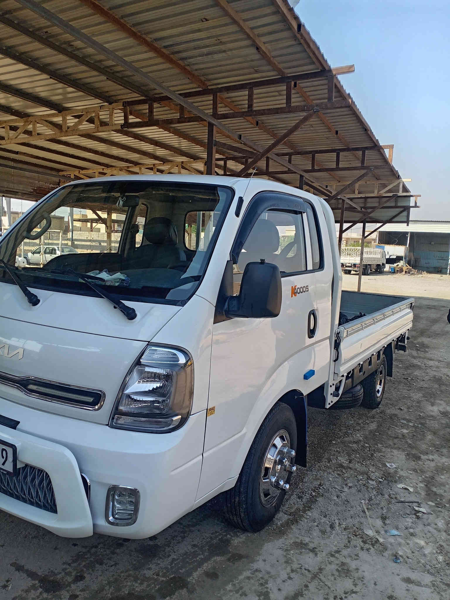 السلام عليكم كيا فحل موديل 
2023 رقم واسط انكليزي مكفوله كفاله عامه على وضع الشركه سعرها 183رقمي ***********
