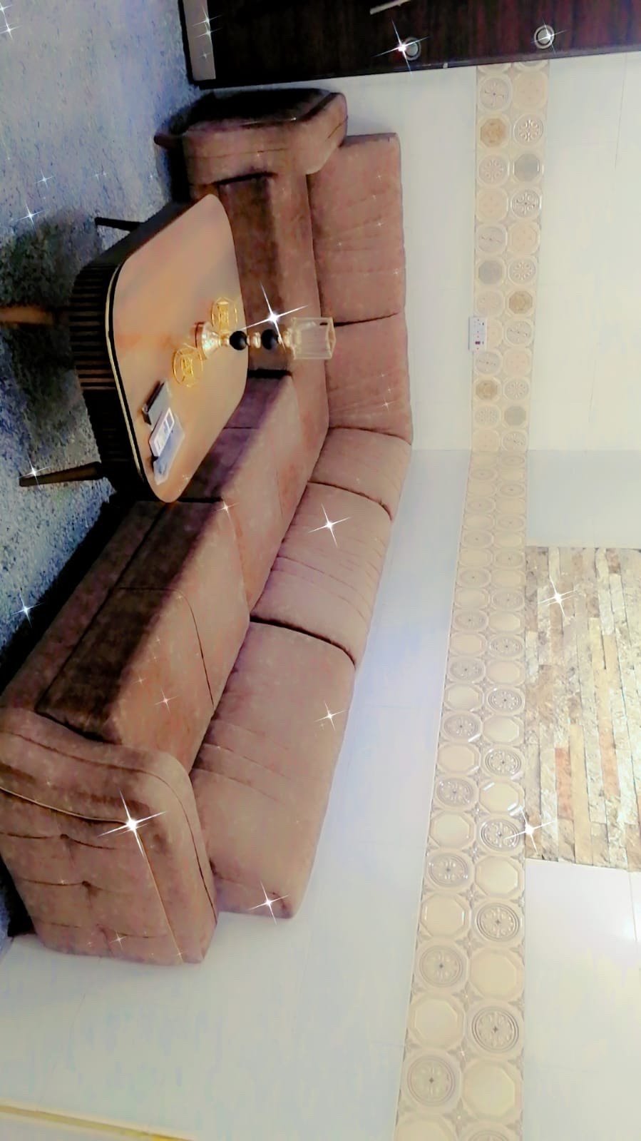 ✨ للإيجار — شقة سكنية بموقع مميز وراقي ✨

📍 زيونة / خلف دار الأزياء
ضمن منطقة هادئة ومناسبة للسكن العائلي الراقي
الفرع الثاني زيونه خلف مول زيونه
🔹 متوفرة للعوائل والشباب المحترمين( لغرض السكن فقط )
🔹 موقع ممتاز قريب من جميع الخدمات
🔹 أجواء هادئة وخصوصية عالية
🔹 مناسبة للسكن والاستقرار الطويل أو القصير
فقط لغرض السكن ممنوع أي مواضيع غير اخلاقيه داخل المكان 
✅ الإيجار متوفر: اثاث كامل ومتوفر فقط سبالات وكاونترات وسخان 
• يومي
• أسبوعي
• شهري

إذا تبحث عن الراحة، الهدوء، والموقع المميز…
فهذه الشقة توفرلك سكن مرتب بمكان راقي من أفضل مناطق بغداد 🌟

📞 للاستفسار والحجز:
***********