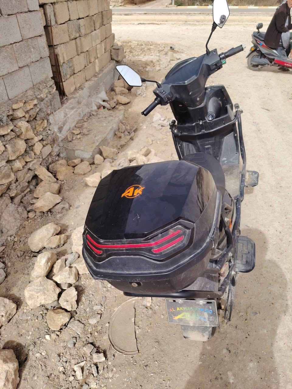 للبيع موطور شحن نضيف جديد صارلة شهر نص مستخدم لسفتسار تصال ع ***********
