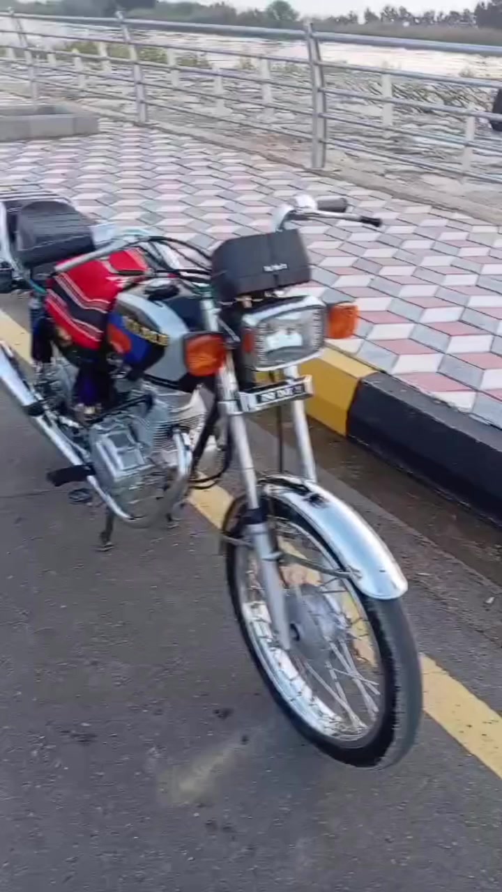 للبيع شاصي نامه متياز ١٩ وتعمير اصلي ٢٥ دراجه نضيفه مكاني كوت زويريجات ‭٠٧٨٤ ٩٧٧ ٥٦٦٢‬
