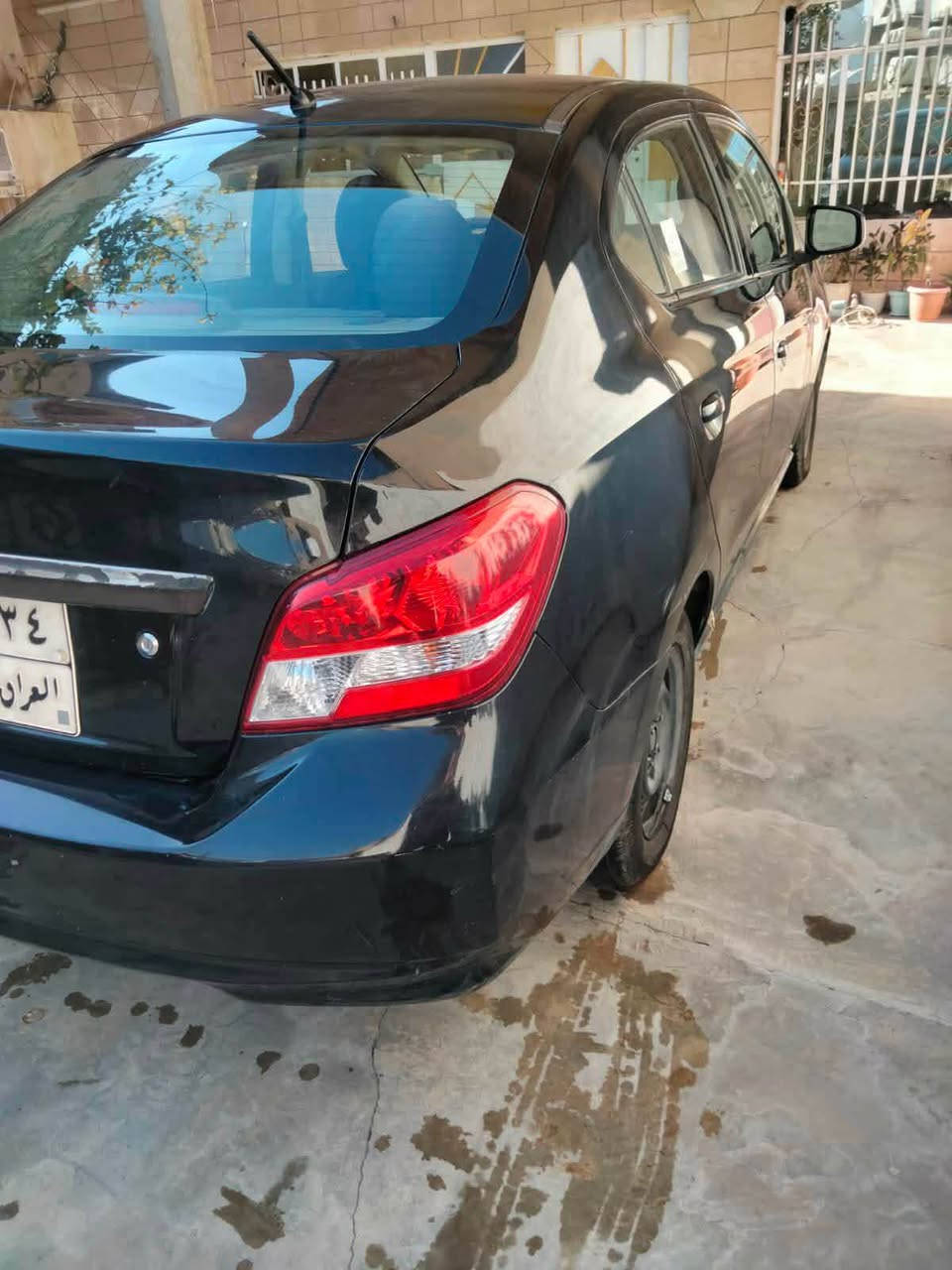 ***********
شوين كةركوك. 
ميراج 

 ٣ پارجةي بيشيي. هةية بيژوري.  
بونيدي. بةسةقفي كةوتوة يةك بست سةقفي. ساردي هةية أربيل, العراق
