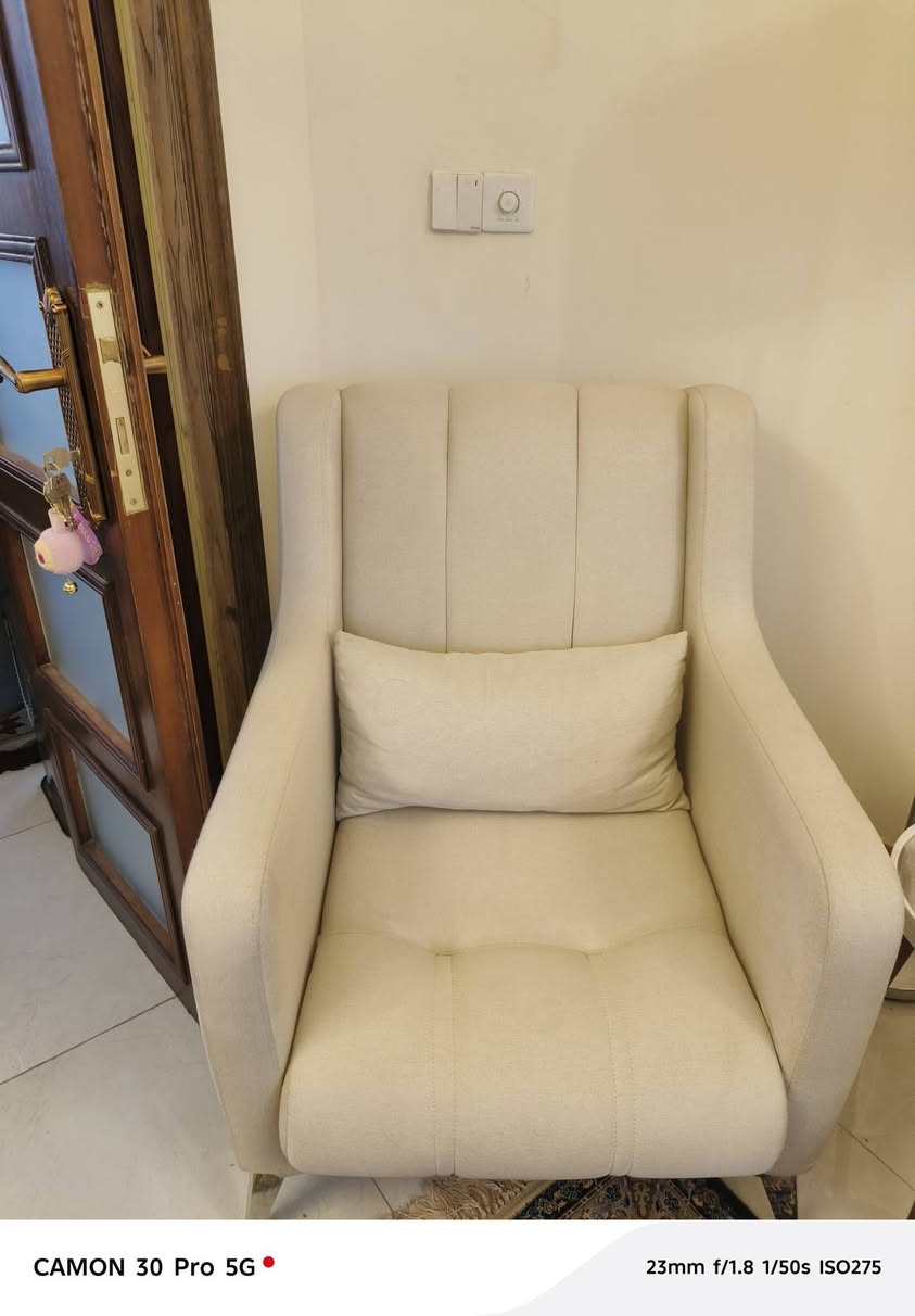 السلام عليكم تخم تركي أصلي قماش مخمل جديد جدا عشر مقاعد الدورة الجمعية ***********
