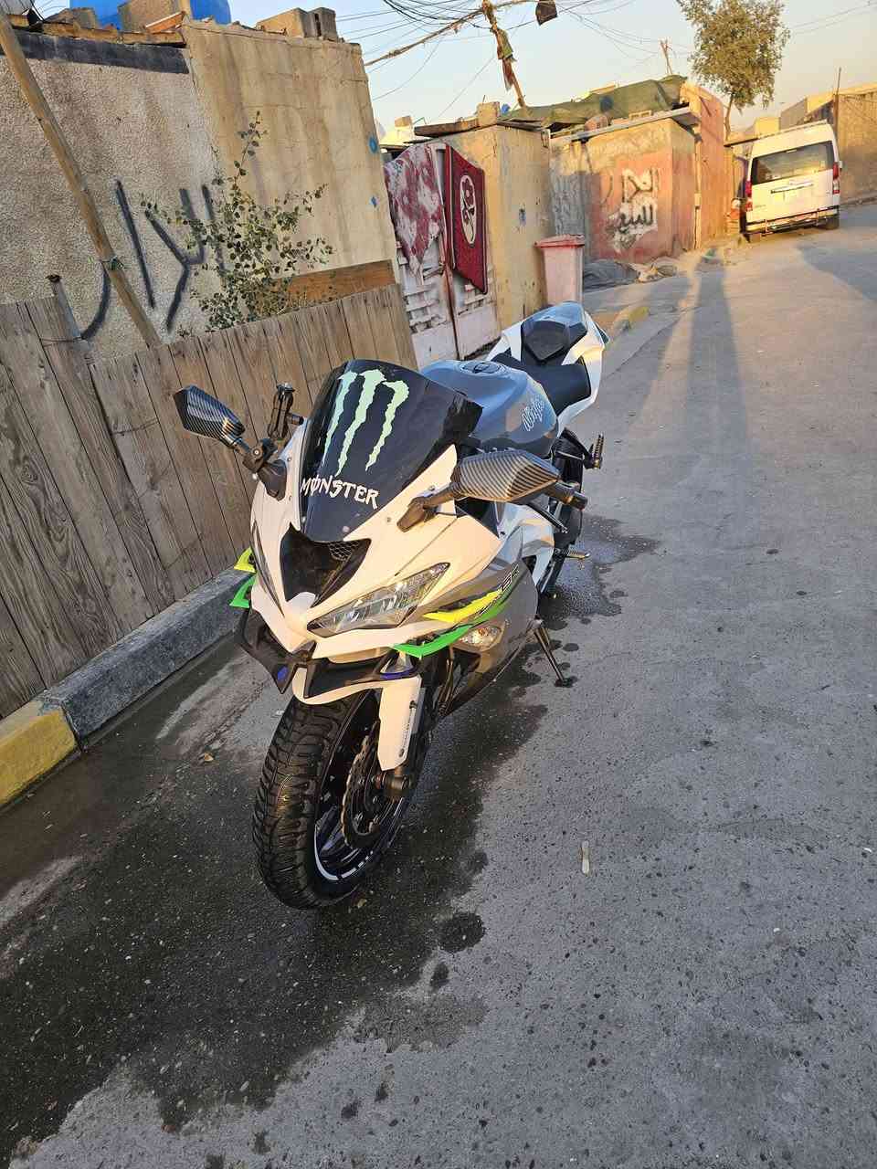 السلام عليكم كاوساكي مديل 20 ماشيه ٧ الاف بدون كمرك فقط مكاتبه السعر ٥٠


**إذا كنت صاحب هذا الإعلان وتريد حذفه لأي سبب، رجاءا أرسل رسالة إلى الدعم الفني**