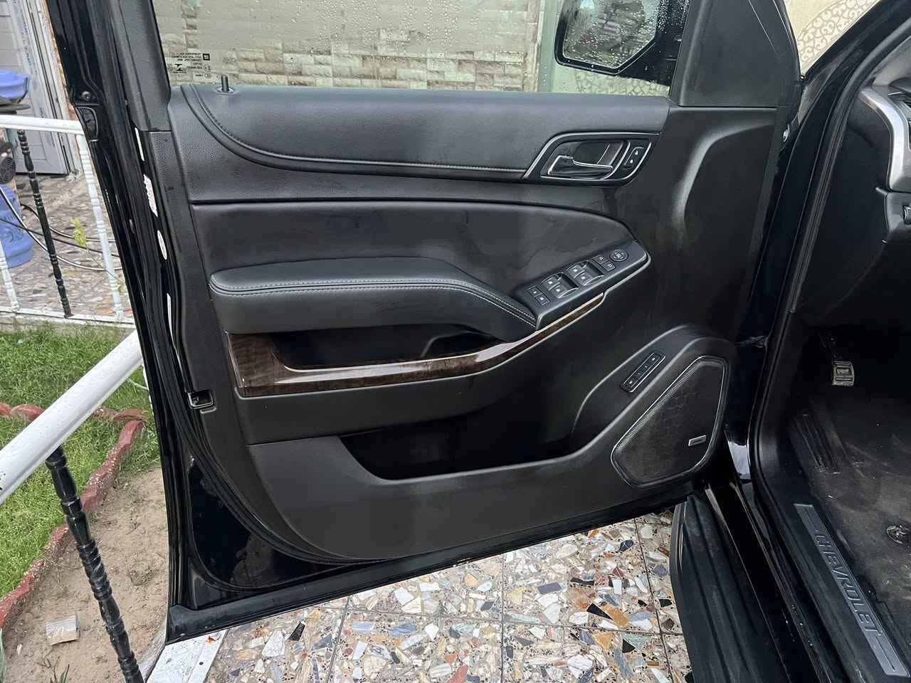 اسلام عليكم.  تاهو مديل 19. دخول جديد رقم بغداد.   مكفوله من الصبغ. فقط دعاميه شادهه اصليه.   سياره مكفوله من الصبغ.   فتحه كشن منفصل  العنوان بغداد الامين.   السعر 350 ورقه   بيه مجال.     رقمي ***********
