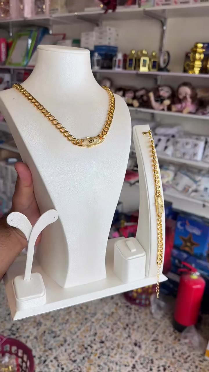 ذهب برازيلي
سيت قلادة و سوار
وقلايد مفردة
ضمان على الطلاء
التفاصيل والاسعار داخل الفيديو
العنوان:اليوسفية/مقابل المحكمة
ويوجد خدمة توصيل بغداد وجميع المحافظات
واتساب
‏‪***********‬‏
