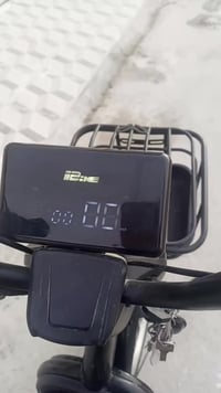 ماطور 20  للبيع لسعر 250 اوبطارياته جديده لتواصل 07515778127