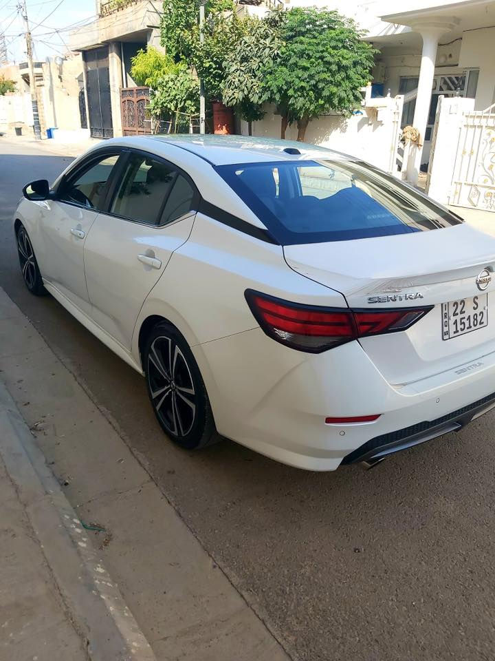 سەیارەکە  نیو بۆنیت بۆیاغ بەخی امریکا پشتو پێشی کەپس بەبێ ناو گرتن و بەبێ داخلی سەیارەکە زۆر خاوینە بەبێ شوختو بەبێ تەقەو رەقە هەموو گیانی بەشەرت سەیارەک بەناو خۆمە .

نیسان سینترا SR فول فول مواسەفات سویچ بەسمە سەخف سلایت کوشین ساردو گەرم سوکان ساردو گەرم سوکان ڤۆلێوم کوشین کارەبایی  5 کامیرا 360 پلە  راداری پشتو پێشی تحدید سورعە دژە خلیسک  هیتر……***********
