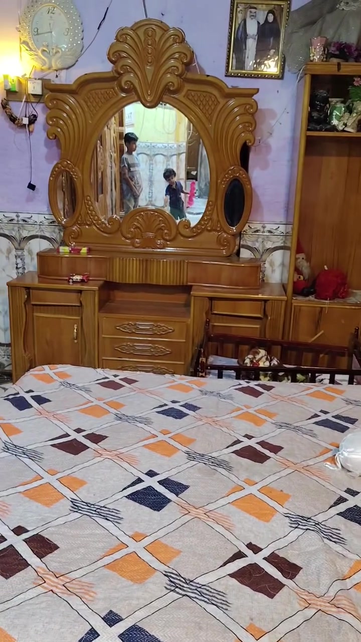 غرفه حساب طابقين أي كسر مابين مكانه كرمه علي مليون وربع مكانه كرمه علي بس لميز بيه كسر  و بدأت تحتاج


**إذا كنت صاحب هذا الإعلان وتريد حذفه لأي سبب، رجاءا أرسل رسالة إلى الدعم الفني**