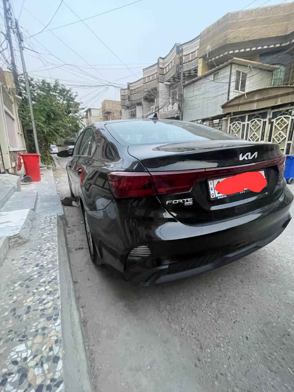 كيا فورتي موديل 2023 حادثها جاملغ وبنيد بدون دواخل السعر 132وبيها مجال اتصال***********
