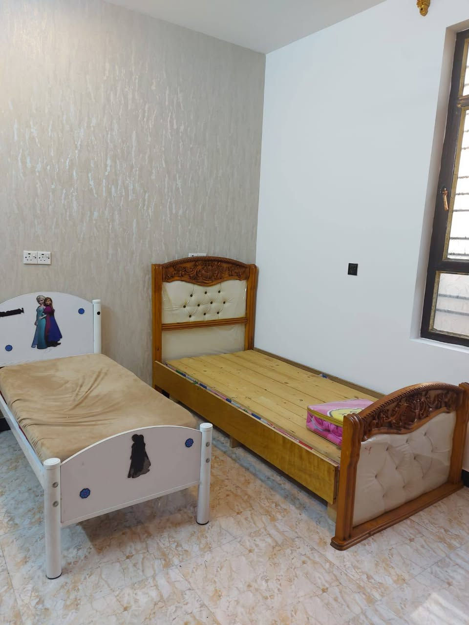 جرابي عدد 2 كبار كلش نضيفات السعر ب200والجرباية الصغير 50وبيهم مجال بغداد حي العامل


**إذا كنت صاحب هذا الإعلان وتريد حذفه لأي سبب، رجاءا أرسل رسالة إلى الدعم الفني**
