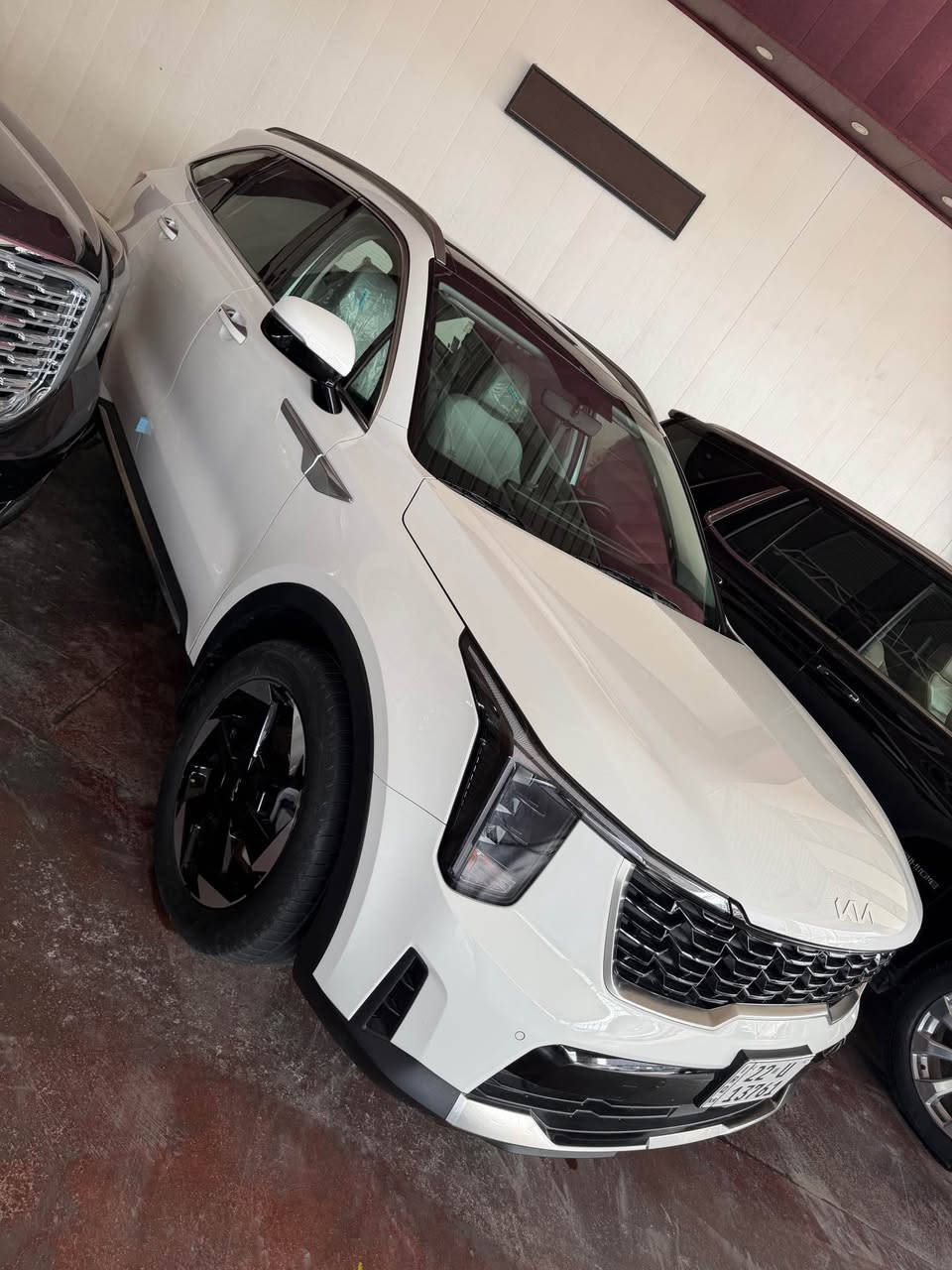 كيا سورنتو 2025 كفالة عامة
ماشية 10 اخت الزيرو فول بانوراما
جلد شاشة
سبعة راكب
كراسي كهرباء
كامرات 2 
باب كهرباء
السعر 333ورقة
الاتصال
*********** بغداد, العراق
