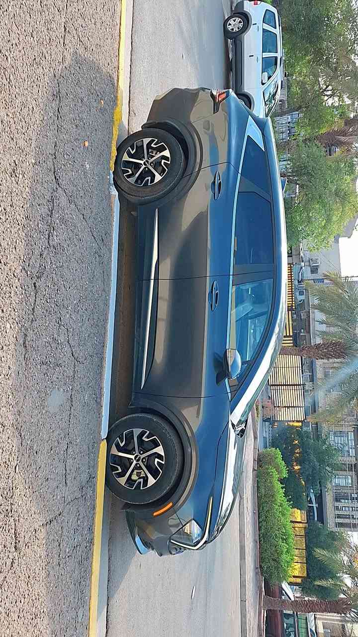 كيا سبورتج موديل 24  امريكي دخول جديد  حادثها واضح بصور  جاملق وبنيد طاك ايرباك الستيرن  بدون دواخل لغد وشاصي مكفول
سياره مواصفات EX فول عدا الفتحة 

كشن جلد ابيض ملكي 

هيترات بالكشن والكشن كهرباء 

بصمه تشغيل عن بعد 

 داريف مود اوتو هولد وباقي المواصفات 

لونها فيلي 

مكينة 2500 ماشية 28 الف 
***********

موجوده بغداد دخول جديد بدون رقم ب ١٧٤$
