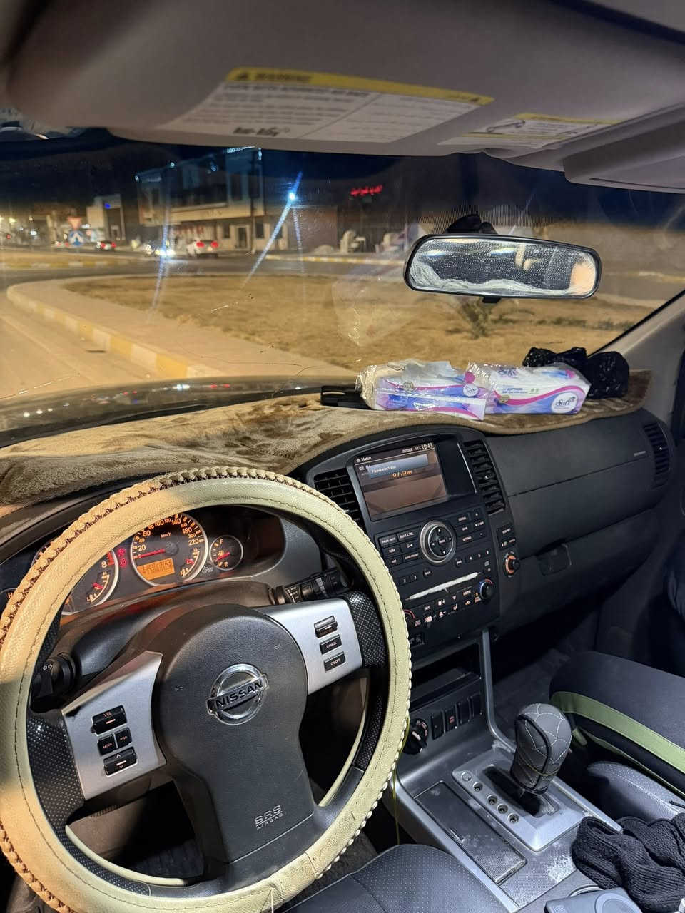 نيسان باتفندر
للبيع نقد فقط بسعر 115 ورقه وبيها مجال بسيط
السيارة مكفوله ، تحويل مباشر 
عنواني رمادي 5 كيلو الي يحب يشوفها 
***********
