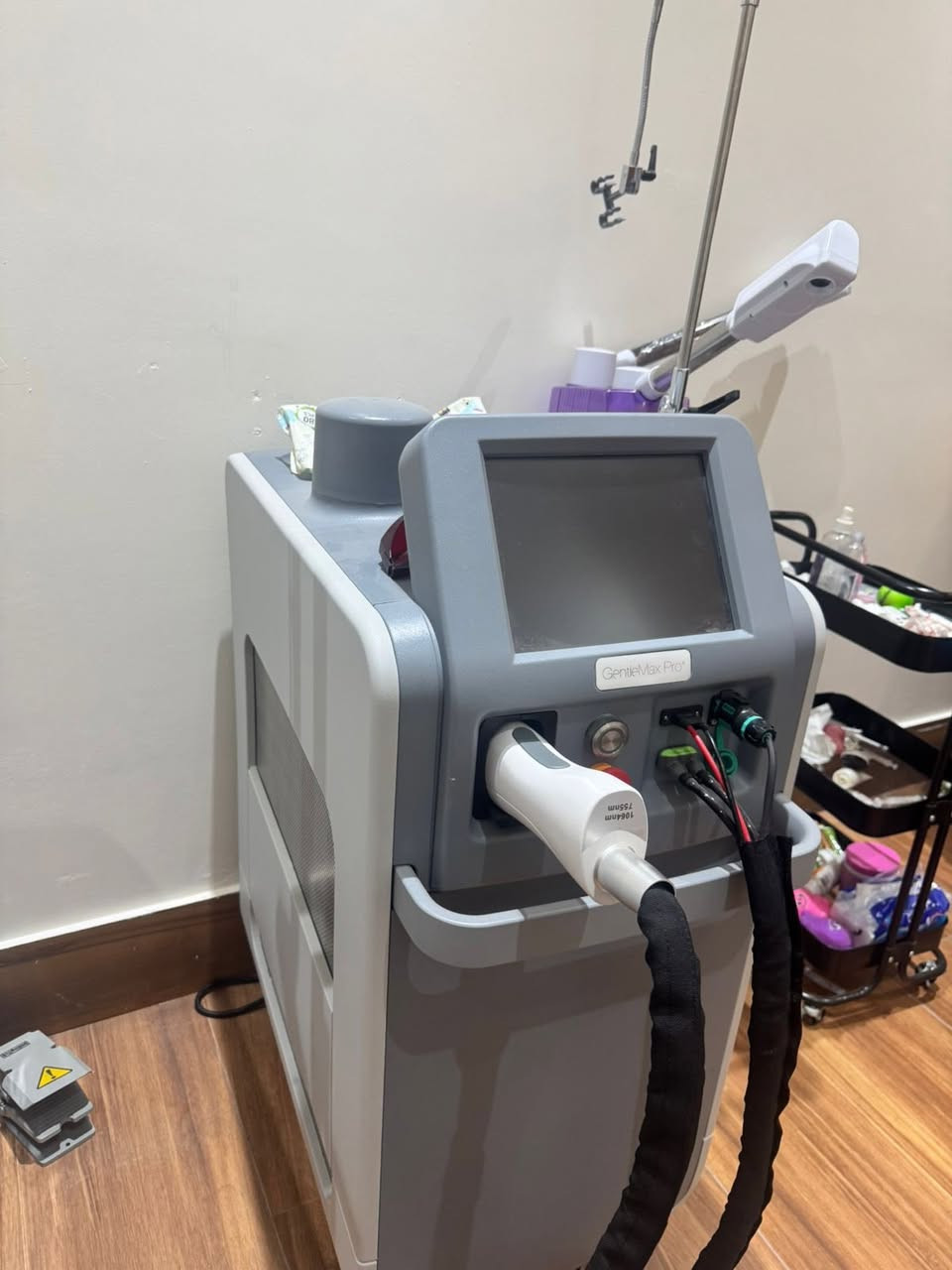 اجهزه طبيه للبيع غير مستعمله
جهاز ليزر شعر كانديلا جنتل برو ماكس اصدار 2025
جهاز بيكو لزاله الوشم اصدار 2025
جهاز co 2اصدار 2025
جهاز سكرت 
للتواصل على الرقم ***********
