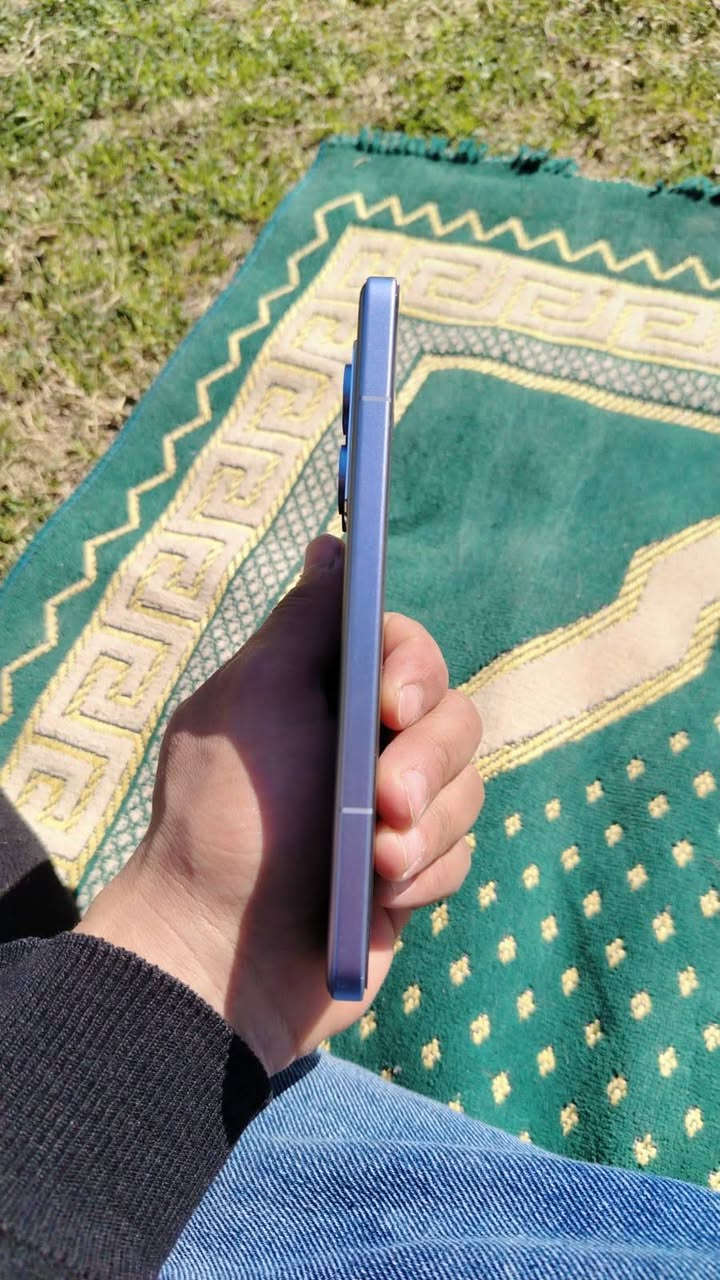 السلام عليكم
شاومي 14 تي برو mi 14 t pro نظافة 100% بطارية 99% كارتون معا وشاحنه البلاديه وملحقاته.. ذاكره 512 رام 24 شاحن 120 واط شاشه 144 هرتز، ضد المي وبي حمايه عاليه للسقوط معالج فلاكشب 120 فريم ببجي براحته
ب 600 الف بي مجال وتوصيل عليه مع ضمان تجربه شرط معجبك ترجعه جهاز راقي بشكل


**إذا كنت صاحب هذا الإعلان وتريد حذفه لأي سبب، رجاءا أرسل رسالة إلى الدعم الفني**