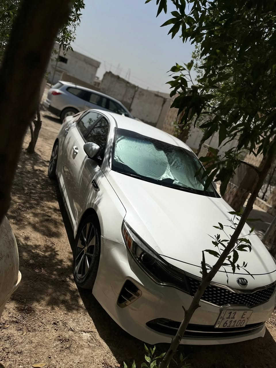 سلام عليكم
كيا اوبتما ٢٠١٦  امريكي مكينة ٢٠٠٠ تيربو ونشطة حيل  مواصفات SX
بردات + كشنات تدفئة + ستيرن تدفئة وبعد بيها مواصفات بصمة تشغيل وبصمة ابواب وكشن كهربائي 
الون ابيض رقمها بغداد يعتبر مميز (61100) هزة جديدة سنوية جديدة تحويل مباشر متتاخر 
حادثها خلفي صندوق ومبدل وكالة نفس الون هوه والدعامية وبيها البيبان مرشوشة كلير من امريكا 
بيها سونار السيارة مسوي قبل ١٠ ايام 
السعر (122$) وبيها مجال نظيفة ومناقصها شي السيارة بس كم ملاحظة كلش بسيطات دبل واكف وجامة فالتة من الماطور  صور الحادث موجودة وية الصور 
ماشية (٩٧) الف 
مكانها بغداد / الرصافة / ومتواجد بالكرخ هم 
الاستفسار اكثر 
*********** 
اكو واتساب راسلني اذا تريد وادزلك السونار بجم مكفول وكبس مكينة وكير مكفولات ممفتوحات ابد الايرباكات كلها سليمة 
متعجبك اذكر الحبيب محمد بكلمة وكمل تصفح 🖤
