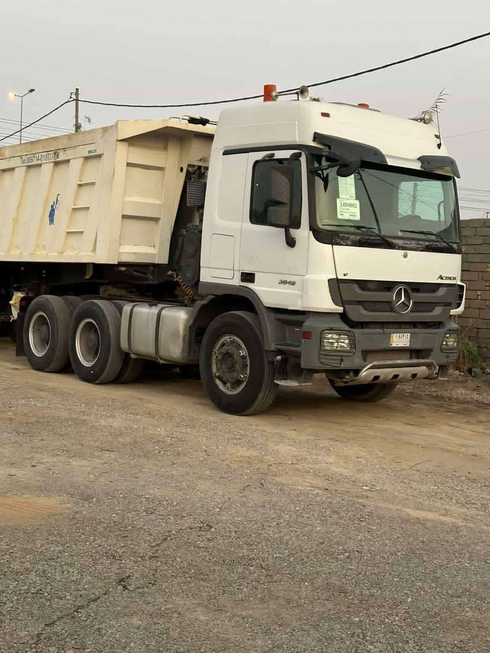 سلام عليكم كتروز فحل البيع 2004 كير عادي ***********
