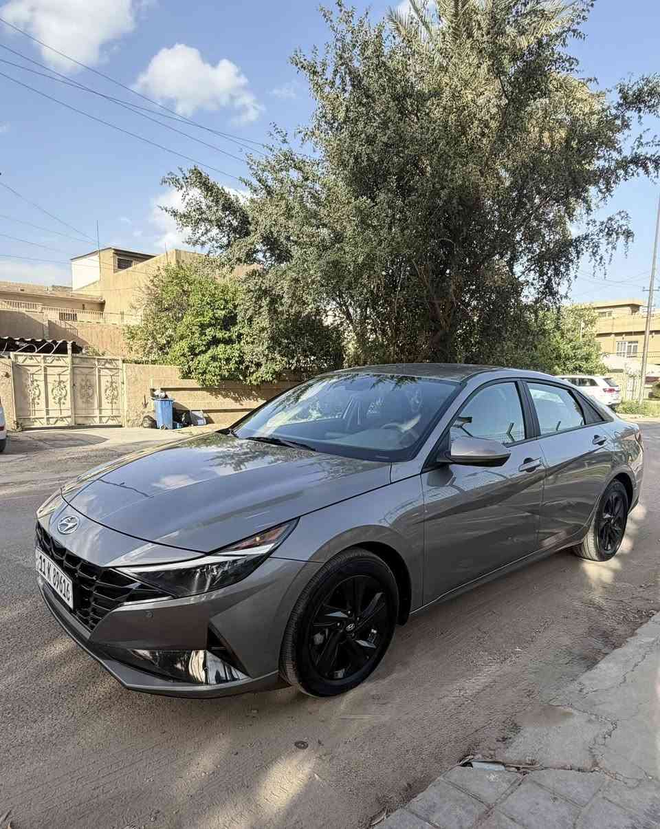 النتره للبيع هايبرد  موديل 23   ماشيه 15 الف
مواصفات بلو  لون سمنتي دخول جديد 
دخول جديد مرقم بغداد مواصفات جنطه ذكيه بصمه تشغل كشنات تحكم  إستيرن أربع جهات لإدارات جانبيه ويل كب لد امامي خلفي 
حادثه صبغ جاملغ وبنيد رقم  بغداد سعر 144  
نهايته
 للاتصال ع هذا الرقم 
***********
