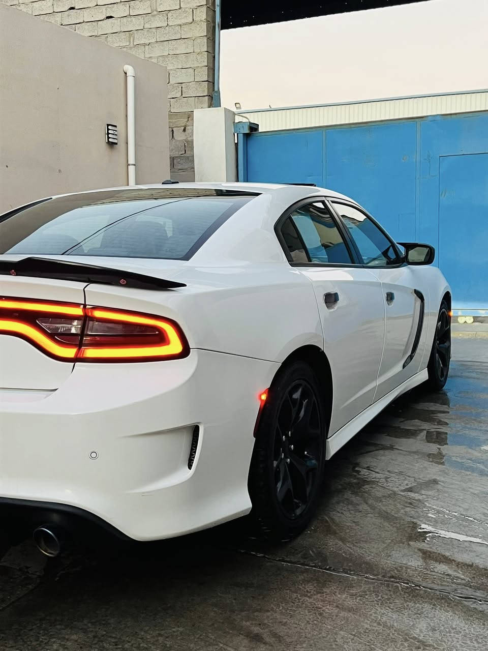 السلام عليكم للبيع او مراوس 2019 كت كامل SRT مكينه 3.6 ماشيه 83mi حقيقي فول مواصفات فتحه تشغيل عن بعد شفتات مري قلاب كشنات جلد حضن تدفئه تبريد حساسات حادث مرفق مع الصور بنيد محدث وخشم الجاملغ صبغ رقم بغداد دولي بسمي مكاني بغداد الرصافة السعر 225$ للاستفسار ***********
