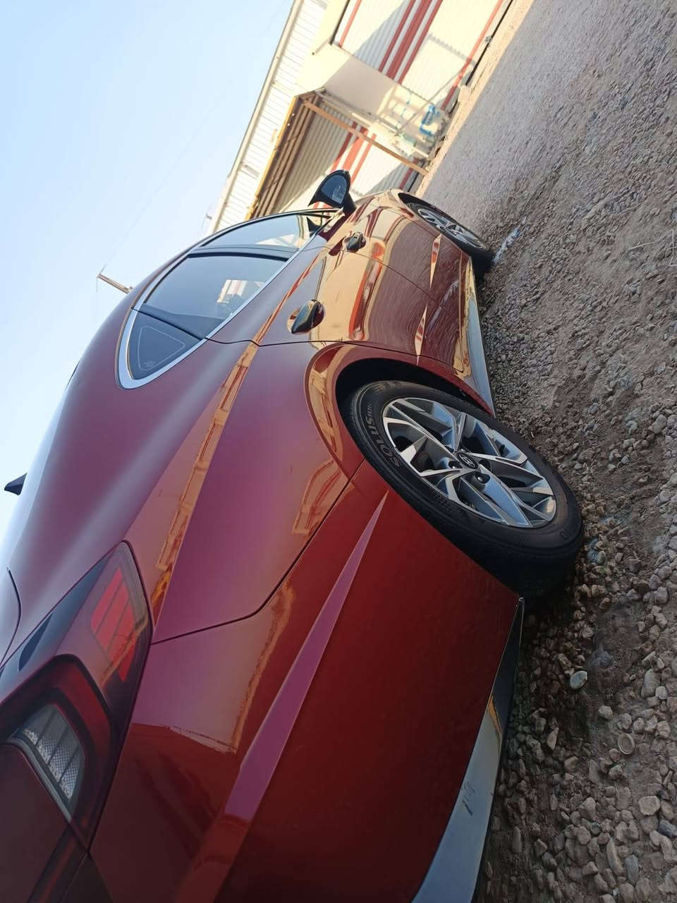 سوناتا ٢٠٢٣ سياره جديده 
السعر ١٨٥ اي حادث مبيها
 فقط كلير الجاملغ الامامي 
سياره جديده ب اسمي تحويل ثاني يوم 
للاستفسار واتساب ***********
