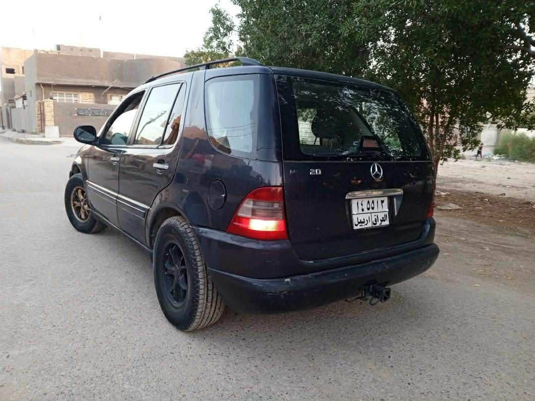 السلام عليكم مارسيدس MLموديل 2000 محرك كير بلاد حداديه تعبانه تحويل مباشر. السعر50 مكان السياره بابل القاسم *********** اتصل وتدلل
