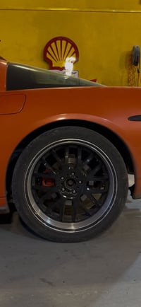 وياله BBS الزوج ب150 و بيها مجال  امامي 19 خلفي 20 عرض 10.5 0772756552...