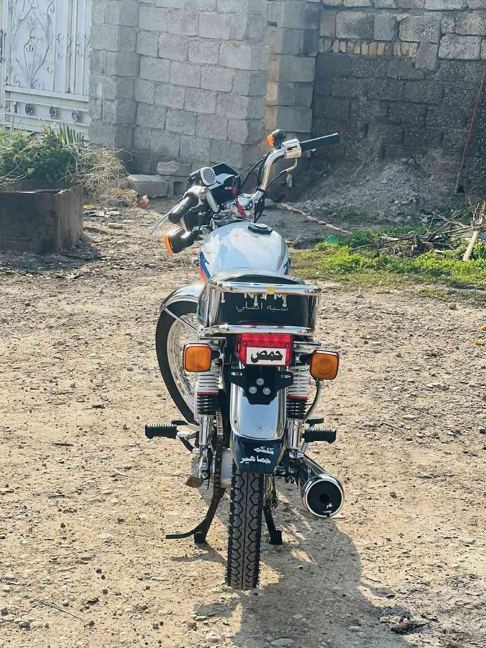 السلام عليكم
دراجه نامه متياز 
واحد على واحد 
نضافه خير من الله مكينه فول اوراق كامله 
625 بي مجال شراي تعال خاص 
***********
