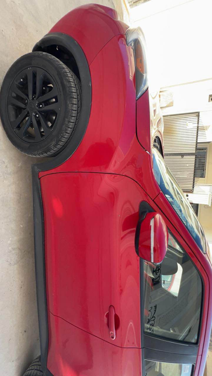 نيسان جوك موديل 2016 رقم اربيل بيها 3 قطعة فحص صونار موجود ويه صور سنويه فحص هزه كل جديد سياره بسمي الشراي يخابر *********** كركوك, العراق
