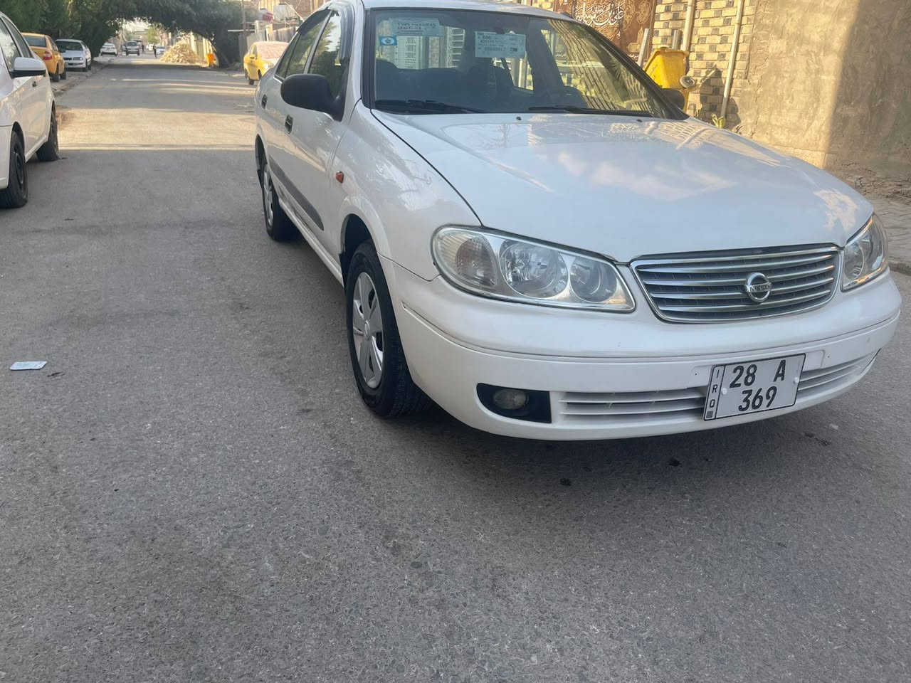 سيارة صني نيسان ياباني الاصلي ابو التفاحة مكفولة من الحادث القوي والگلبة والتچوة والگص رقم مميز نجف باأسمي مصفرة من الغرامات  المداور بنفس اليوم  تخم تايرات تبريد ثلج حدادية جديدة سيارة جاهزة فلس ماتخسر عليها   گير اوتاماتيك السعر 85 وبي مجال العنوان الديوانية قضاء الحمزة الشرقي رقم المبايل ***********
