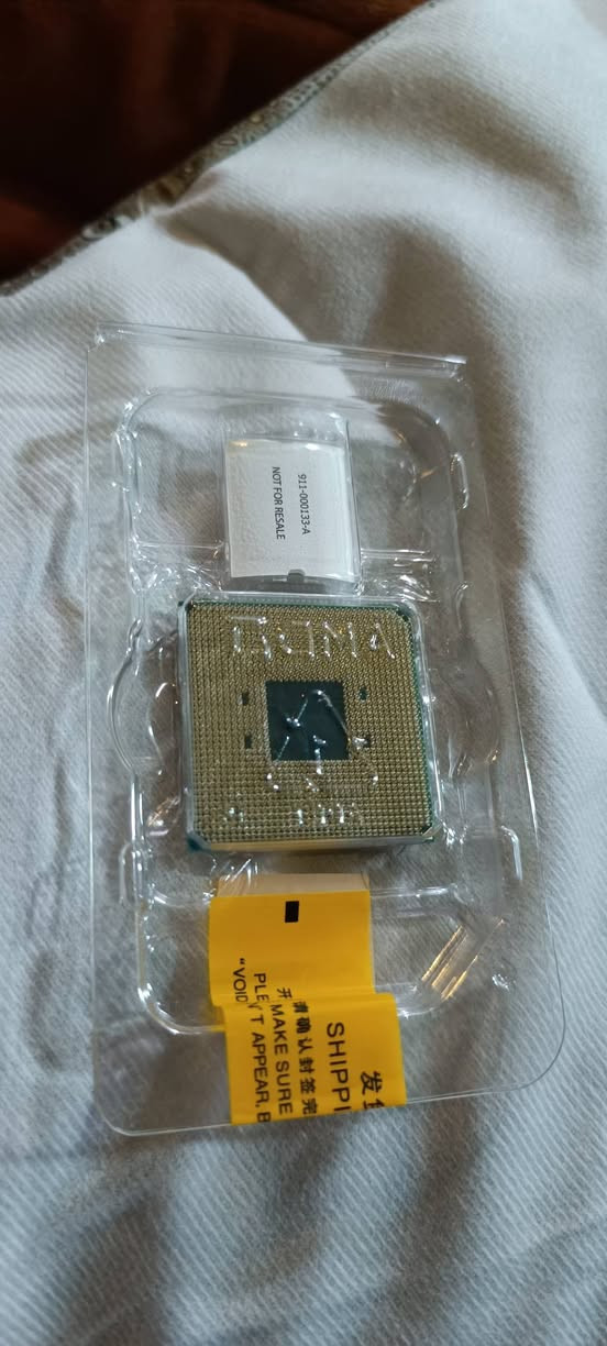 السلام عليكم
معالج جديد قيم بما يرضي الله 
يم اعلى سعر ابيع 
AMD Ryzen 5 5600


**إذا كنت صاحب هذا الإعلان وتريد حذفه لأي سبب، رجاءا أرسل رسالة إلى الدعم الفني**