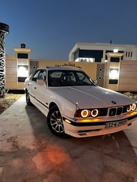 بي ام 525مفتوح سيارة ما بيهة نقص برغي بيع او مراوس رقم. 07827016173