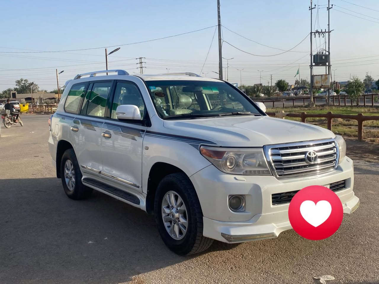 السلام عليكم
لاندكروز 2009 بغداد بأسمي 

نفاذ السنويه 2028

محرك V6 

صبغ اثر شخط قرب قبق البانزين

بدون عابر ولا حادث

حداديه جديده 

تبريد ثلج

مكينه وكير كفاله

دوشمه جديده جلد اصلي

فتحمه قماره

محدثه دعاميات 14

العنوان الديوانيه

الرقم ***********

السعر 270
