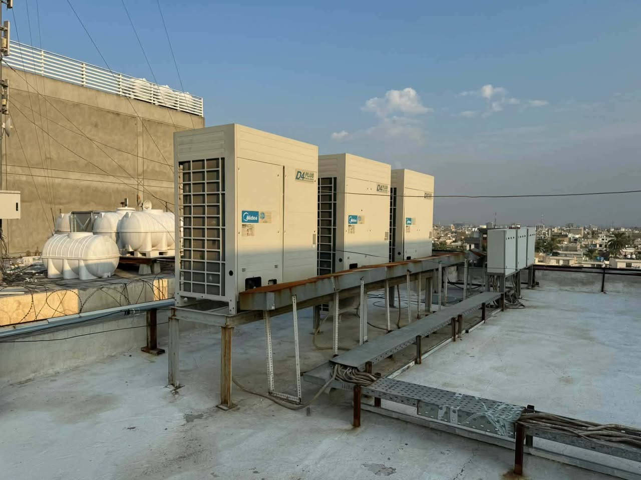 مننظومه تبريد  100 طن ميديا نضيفه السعر خاص العنوان بغداد
***********
***********
