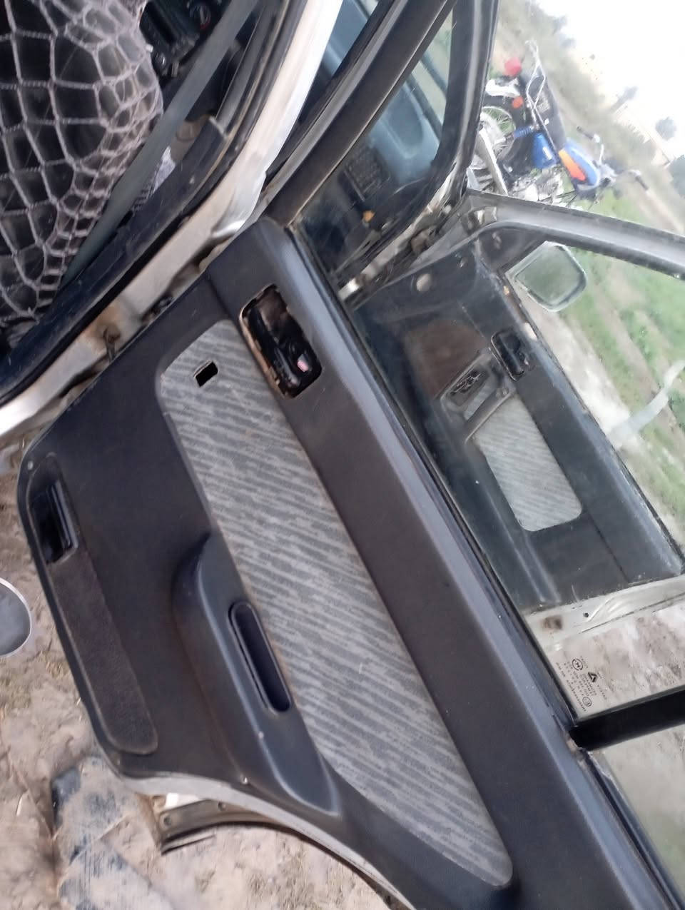 السلام عليكم للبيع النترا موديل 94 مكفوله كير ومحرك فول سنويه مجدده 28 حداديه جديده  تخم تاير جديد كهربائيات كلها شغاله رقم ديالى تحويل مباشر  مراوس ترهم السعر 21وبيها مجال مكان الحمزه الغربي قرب معمل السكر للاستفسار ***********
