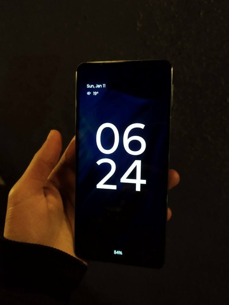 سلام عليكم موبايل فلاكشب موتورلا للبيع
120 فريم بالالعاب 
Motorola edge 2022 plus 

معالج SnapDragon 8 gen 1 
ذاكرة 128
رام 8+8
شاشة 144 هيرتز
ياخذ شريحة sim + esim

ناحية الوحدة الخالصة


**إذا كنت صاحب هذا الإعلان وتريد حذفه لأي سبب، رجاءا أرسل رسالة إلى الدعم الفني**