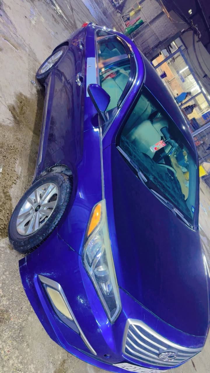 السلام عليكم سوناتا موديل2017وارد امريكي 
كلين بدون حادث بيهه فقط قطعه كلير 
رقم اربيل إنكليزي 
محرك 2400
سعر 115بيهه مجال بصيط 
رقمي ***********
