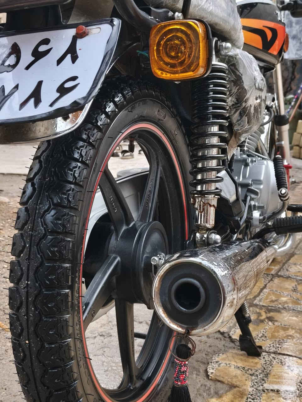 للبيع نامه حجم150 سلف كفاله عامه كله شغال عوزها بس باتري ومافارغلها متروكه بلبيت وهاي صورها شوفت عينك ملاحضه دراجه اوراق سكنر الاستفسار *********** وبخدمت شراي
