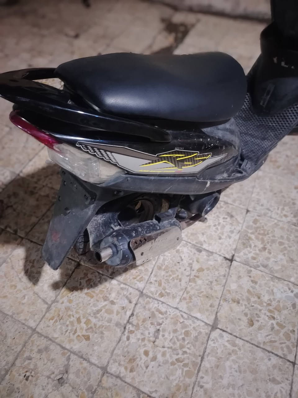 للبيع دراجه ماكس
شغاله سلف وهند المكان الورفلي السعر 550 وبيه مجال الشراي يجي بي خير ويدلل الرقم ***********
