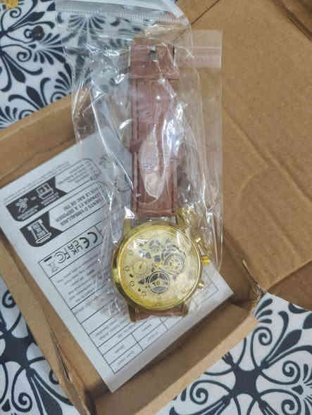 أشكال عندي واسعار حلوه الي يحب يراسل واني حاضر ***********
