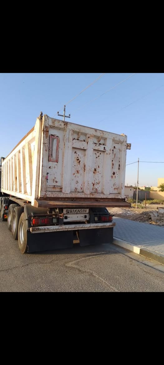 البيع عربانه ماكنيسان 29 متر مديل 14 تخم تاير السعر 220 عربانه مكفوله كفاله عامه  المكان البصرا الدير رقم الهاتف ***********
