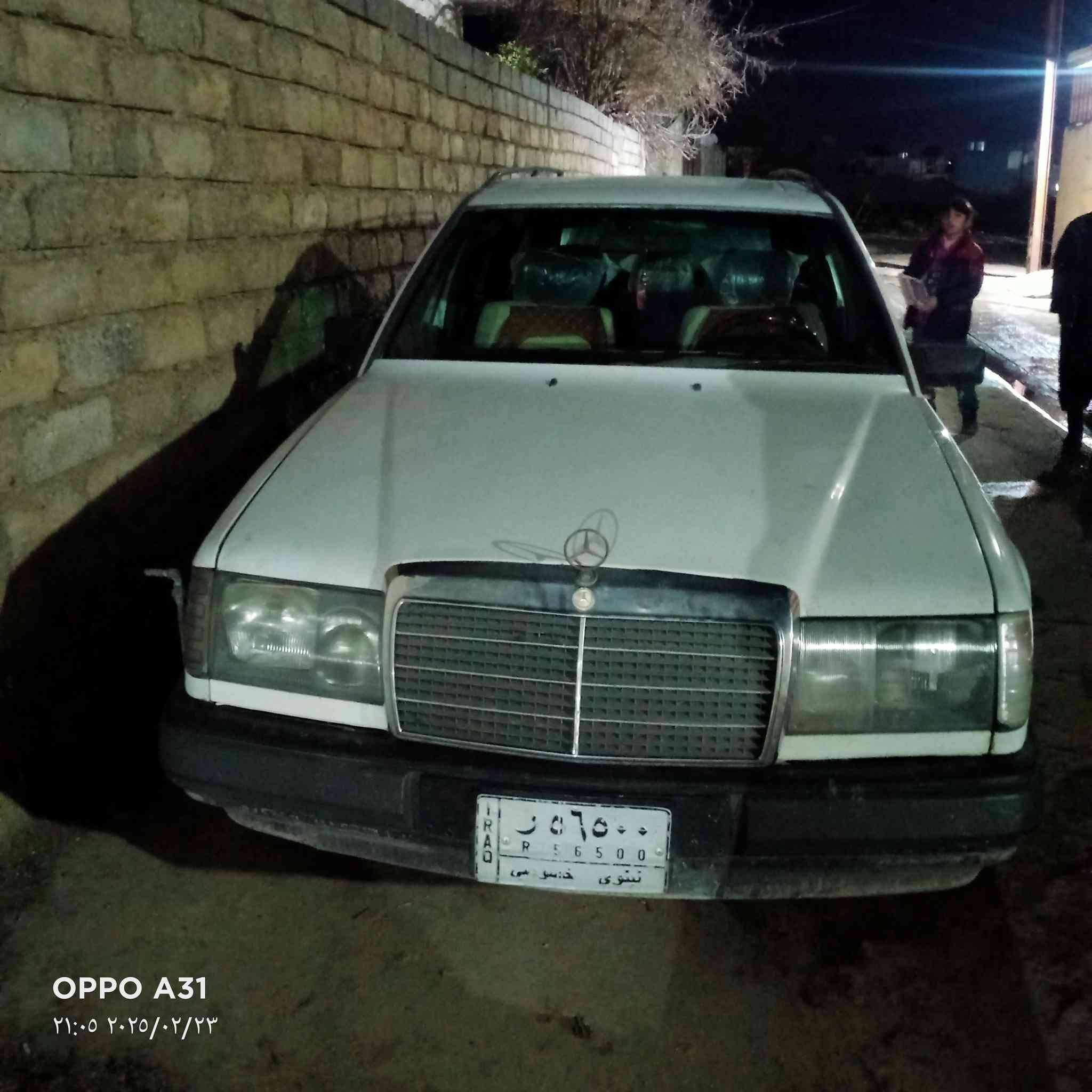 السلام عليكم
 مرسيدس استيشن 
 للبيع موديل 89 
جامات كهرباء
 محرك اربعه
  ويل  كب اصلي مارسدس
 لون ابيض
 رقم الماني
 ابيض نينوى
 شرط التحويل
 سعر 55 وبيها مجال
 سياره مال  بيت
ومال شغل  اصحاب السكالات 
ودرج تفيدو  تواصل على الرقم***********
