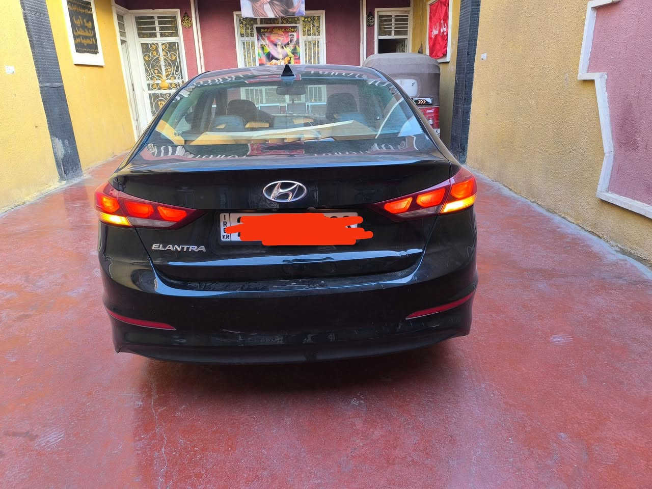 السلام عليكم النترا موديل 2018 وارد امريكا مكينه وكير مكفولات تخم تايرات جديده تبريد وتكييف شغال كهربائيات كله شغاله صدر امامي و خلفي جديد السيارة كله جاهزه رقم انكليزي جديد هزه جديده سنويه جديده لحد 2030 المكان بغداد السعر 110  رقم الهاتف ***********
